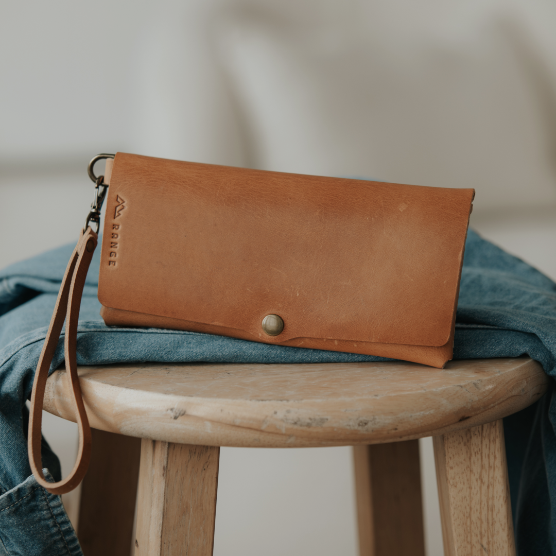Helena Clutch
