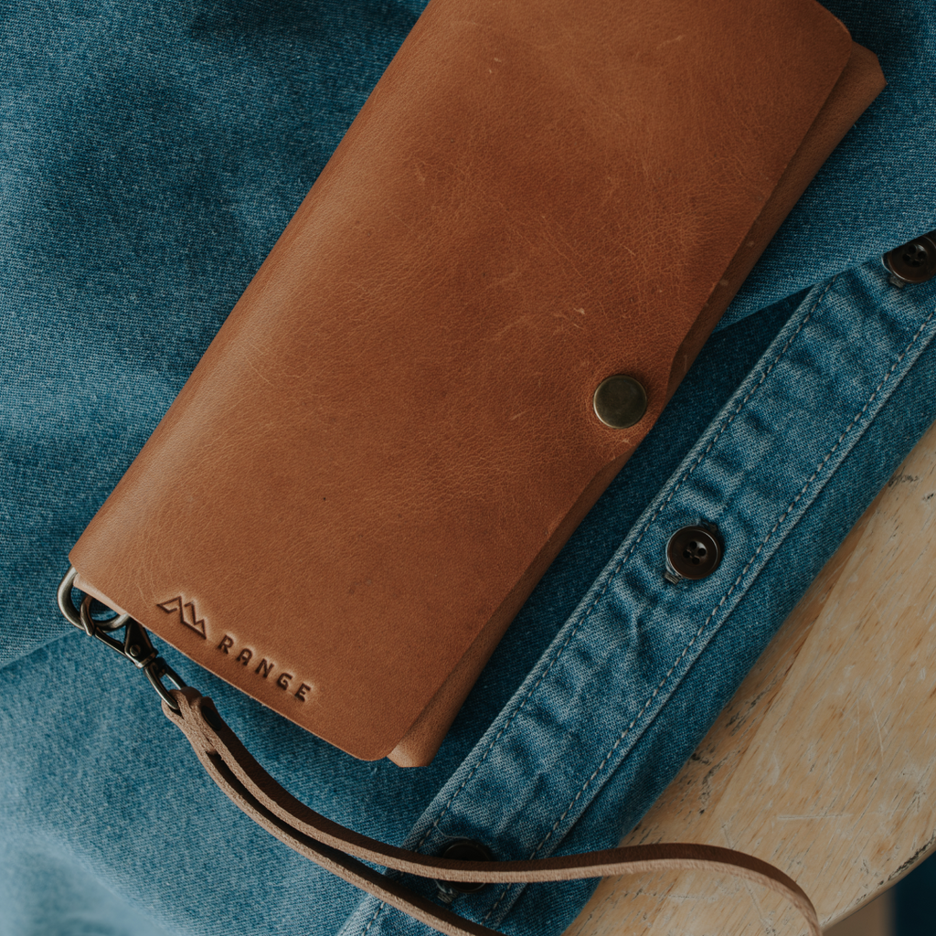 Helena Clutch